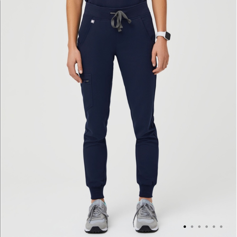women's Navy Blue Zamora™ - Jogger Scrub Pants